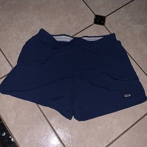 Patagonia baggies shorts with pockets